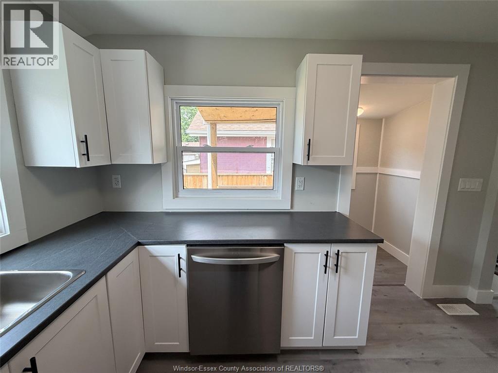 1539 Windermere Road, Windsor, Ontario  N8Y 3G2 - Photo 13 - 26024203