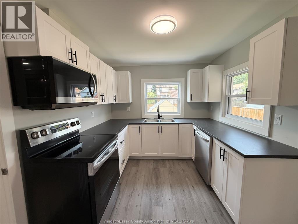 1539 Windermere Road, Windsor, Ontario  N8Y 3G2 - Photo 15 - 26024203