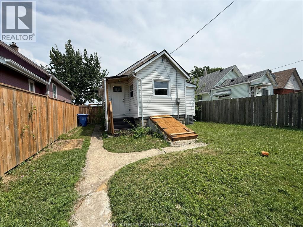 1539 Windermere Road, Windsor, Ontario  N8Y 3G2 - Photo 6 - 26024203