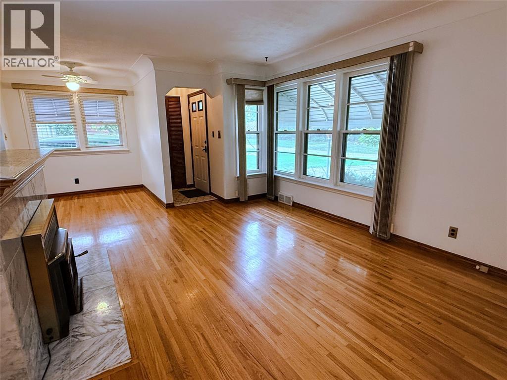 3168 Church, Windsor, Ontario  N9E 1V1 - Photo 6 - 26024262