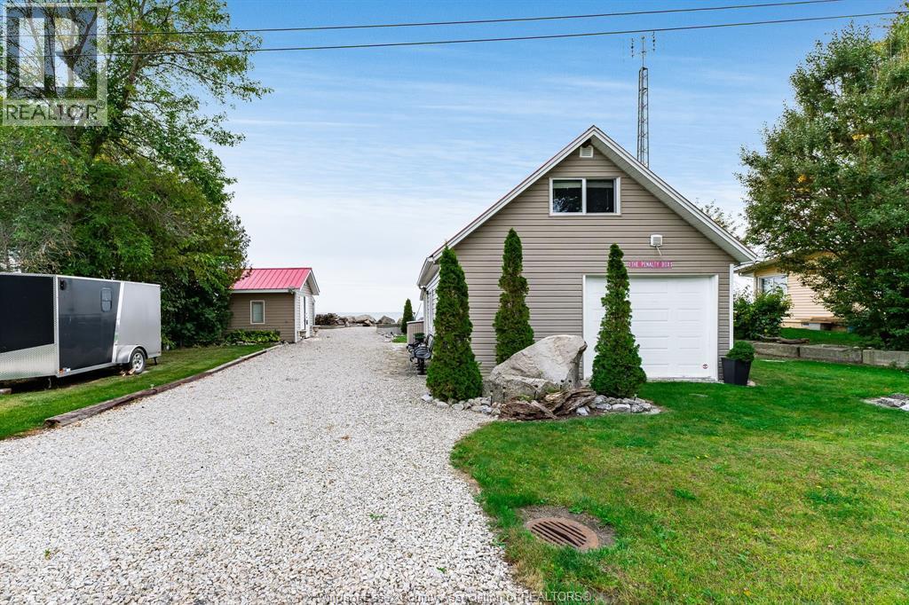 170 Lakeshore Road, Leamington, Ontario  N0P 2P0 - Photo 3 - 26024258