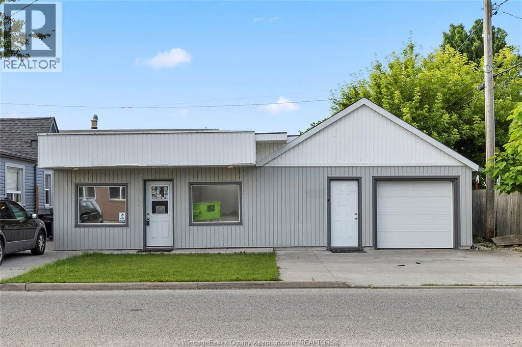 3603 Walker, Windsor, Ontario  N8W 3S6 - Photo 1 - 26024226