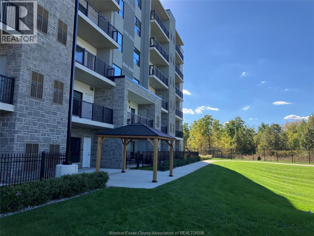 3290 Stella Crescent Unit# 302, Windsor, Ontario  N8T 0B6 - Photo 2 - 26024256