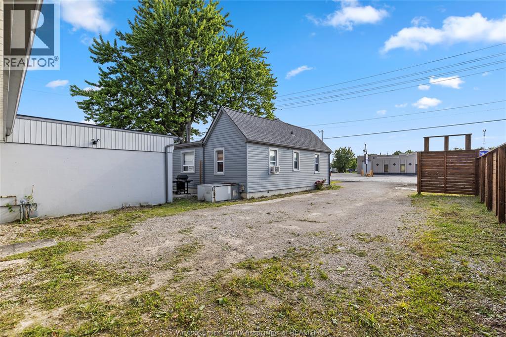 3603 Walker, Windsor, Ontario  N8W 3S6 - Photo 27 - 26024227
