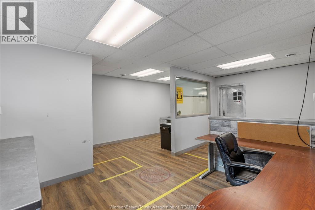 3603 Walker, Windsor, Ontario  N8W 3S6 - Photo 4 - 26024227