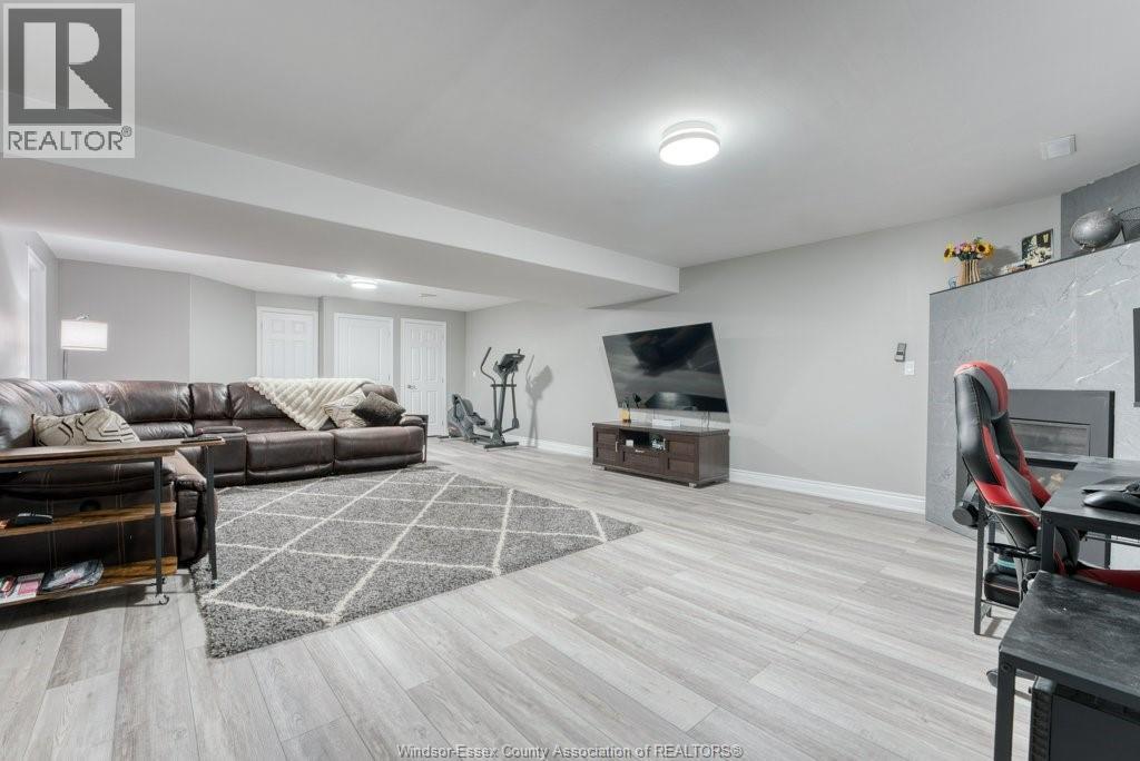 415 Rosewood Drive, Lakeshore, Ontario  N8L 1B9 - Photo 26 - 26024278