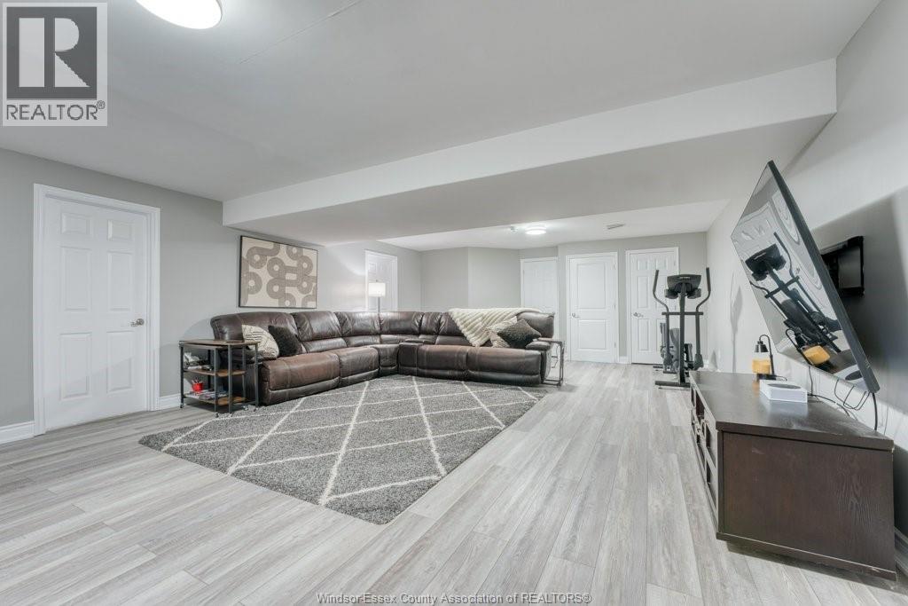 415 Rosewood Drive, Lakeshore, Ontario  N8L 1B9 - Photo 28 - 26024278