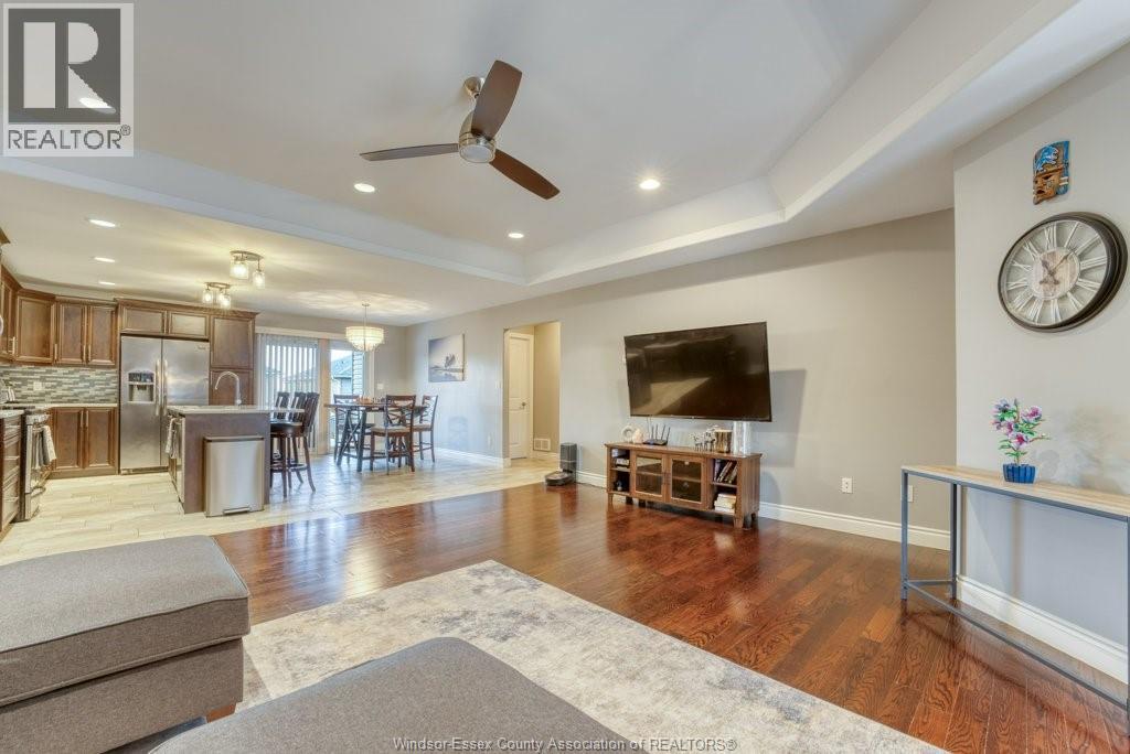 415 Rosewood Drive, Lakeshore, Ontario  N8L 1B9 - Photo 6 - 26024278