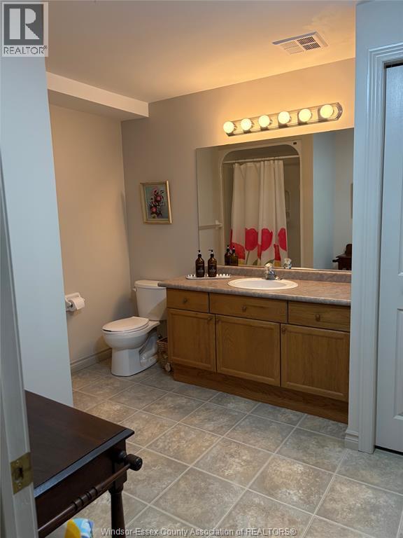 24 Erie Glen Crescent, Leamington, Ontario  N8H 5K2 - Photo 12 - 26024281