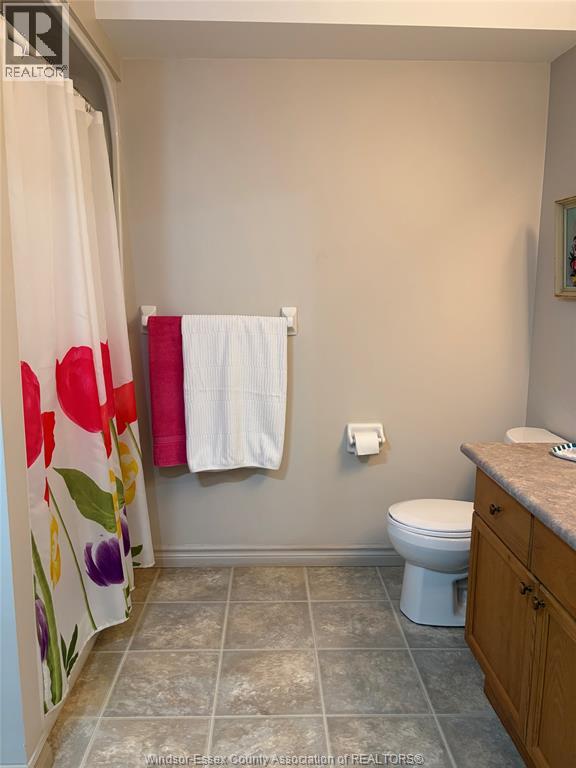 24 Erie Glen Crescent, Leamington, Ontario  N8H 5K2 - Photo 15 - 26024281