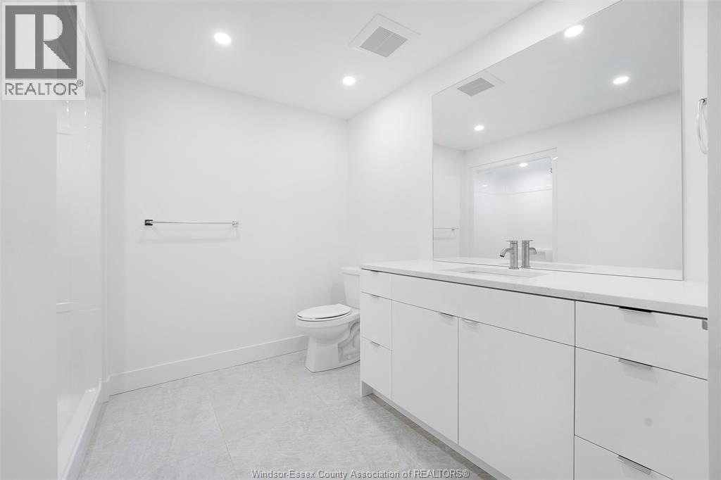 2 Pebble Beach Court, Leamington, Ontario  N8H 0G1 - Photo 38 - 26024294