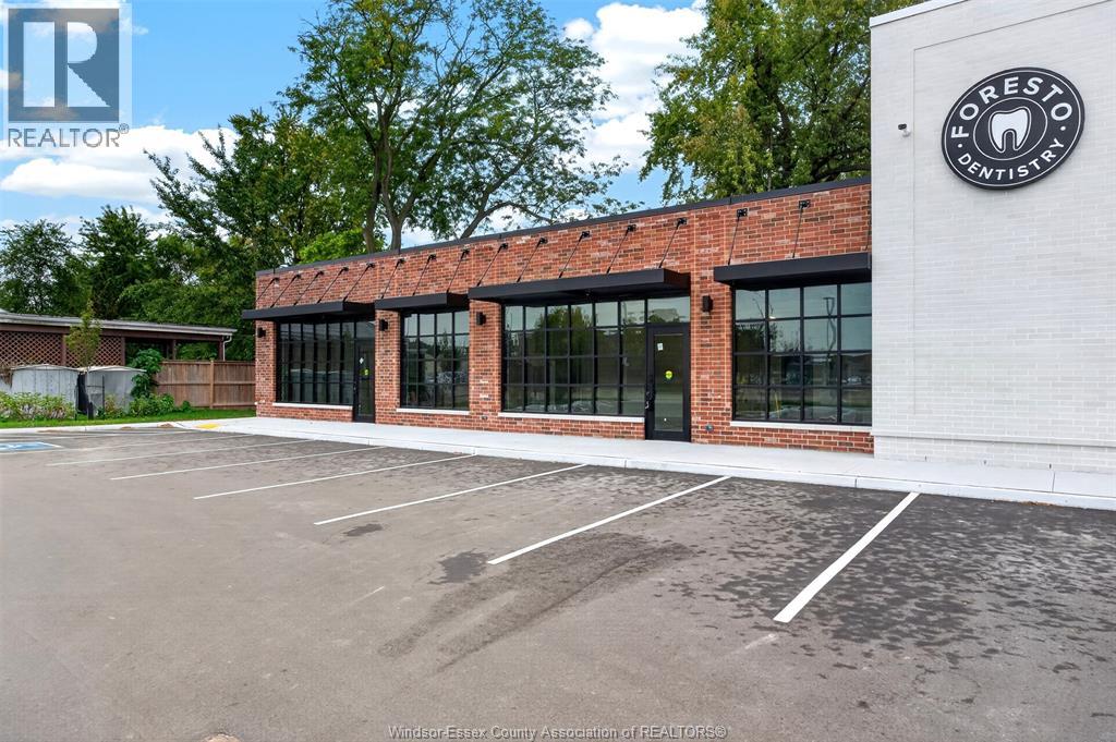 3113 Dougall Unit# 1, Windsor, Ontario  N9E 1S5 - Photo 4 - 26024293