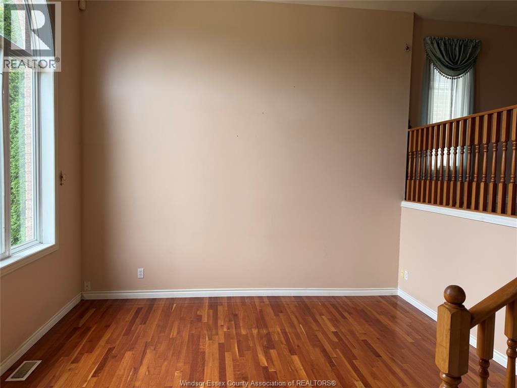 2337 Askin, Windsor, Ontario  N9E 4Y2 - Photo 2 - 26024248