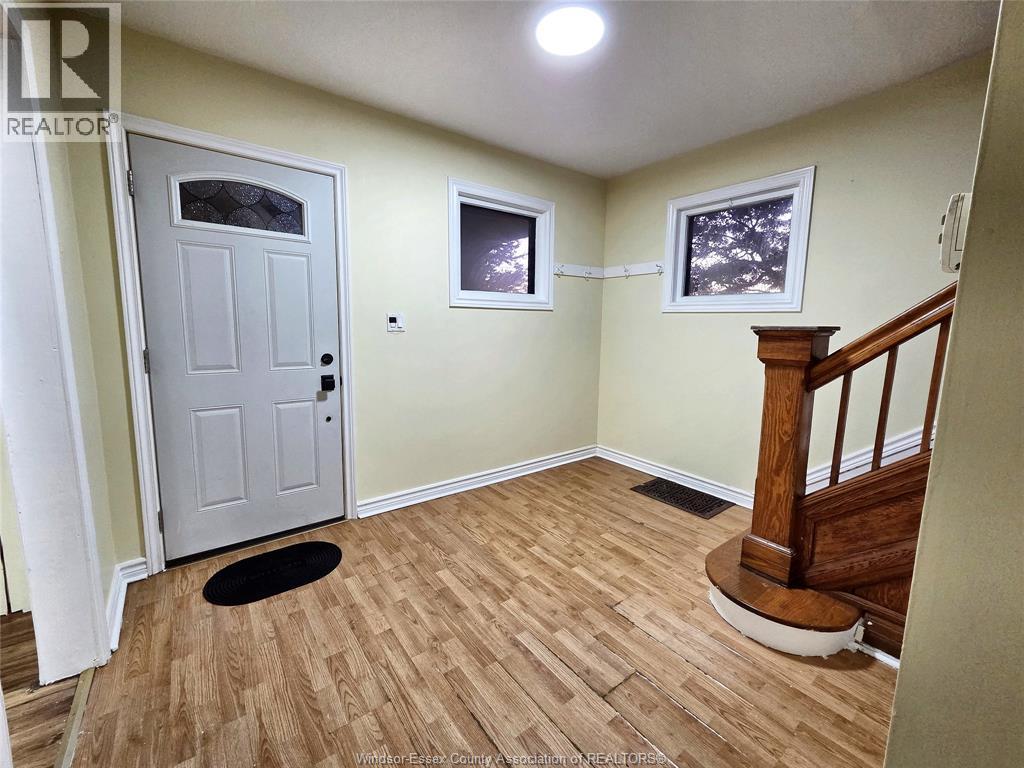 328 John B Avenue, Windsor, Ontario  N9C 3G2 - Photo 3 - 26024232