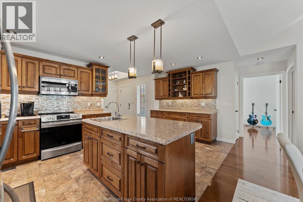 523 Golfview, Amherstburg, Ontario  N9V 2Y9 - Photo 12 - 26024329