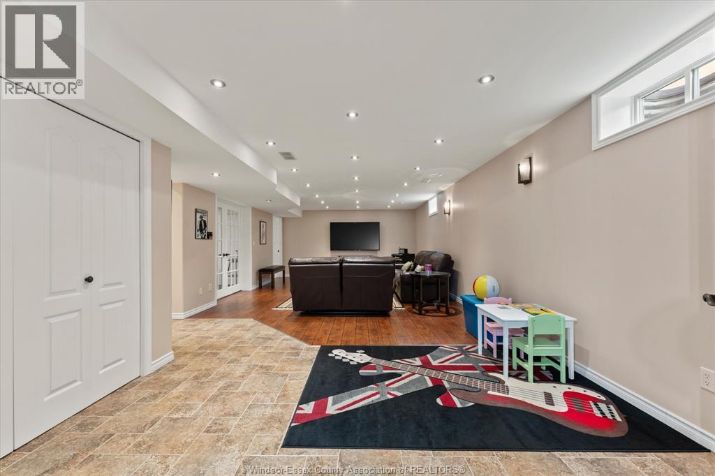 523 Golfview, Amherstburg, Ontario  N9V 2Y9 - Photo 32 - 26024329