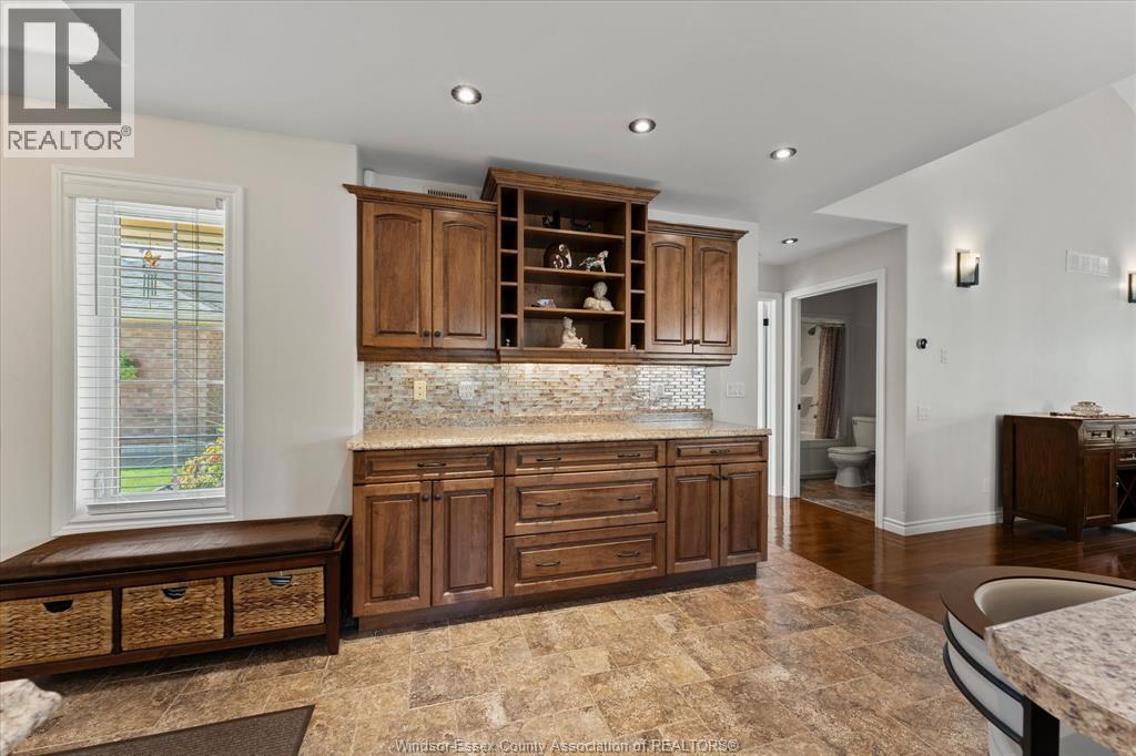 523 Golfview, Amherstburg, Ontario  N9V 2Y9 - Photo 8 - 26024329
