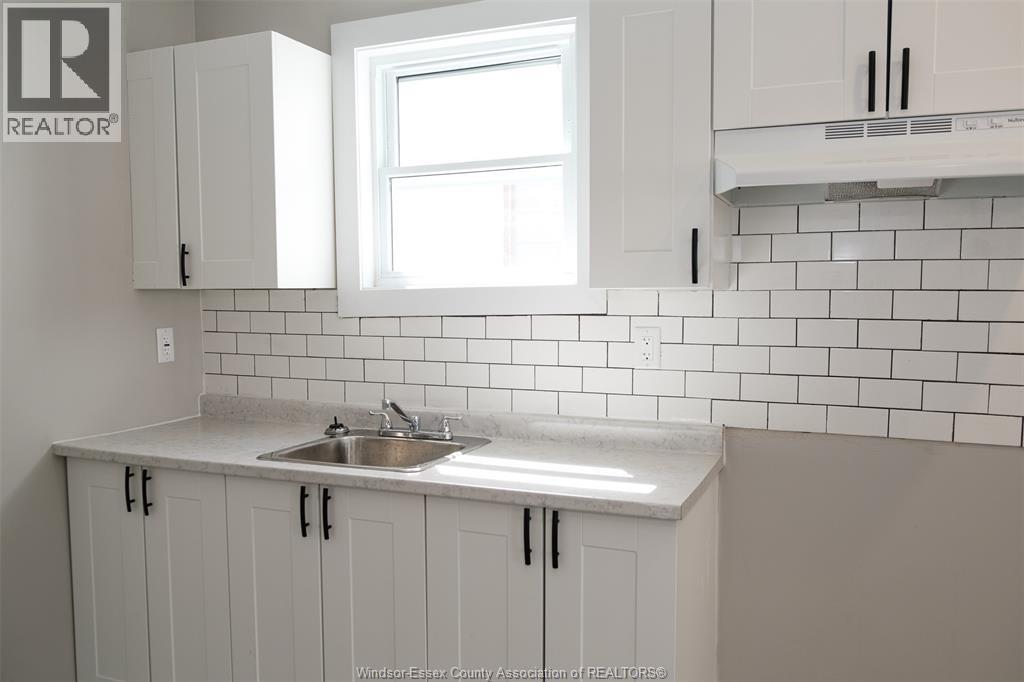 263 Tuscarora Unit# Main, Windsor, Ontario  N9A 3L6 - Photo 6 - 26024351