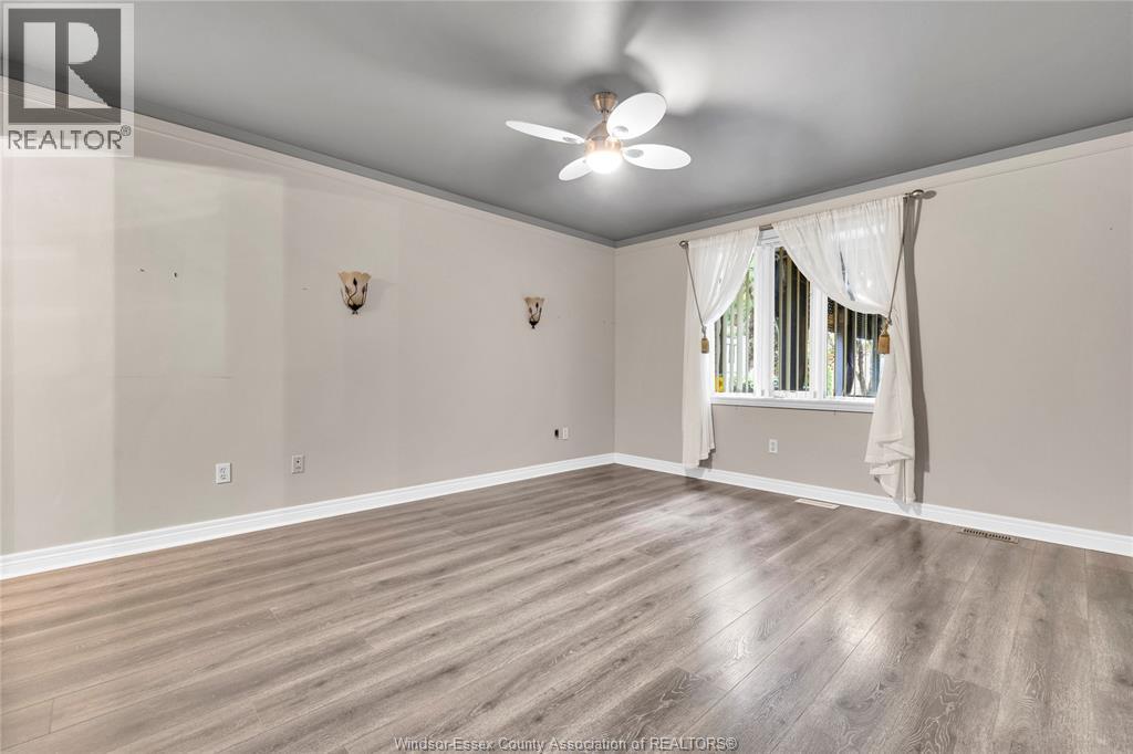 11568 Aldridge, Windsor, Ontario  N8P 1L6 - Photo 8 - 26024389