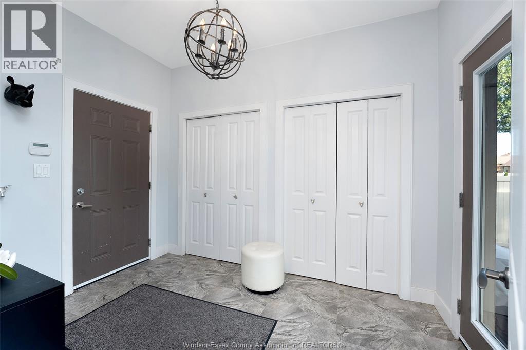 1083 Regency, Lakeshore, Ontario  N0R 1A0 - Photo 23 - 26024370