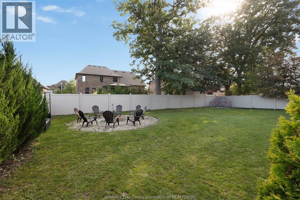 1083 Regency, Lakeshore, Ontario  N0R 1A0 - Photo 43 - 26024370