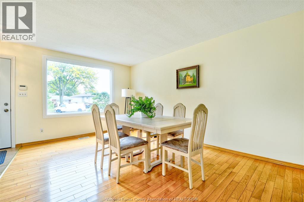 3325 Dolphin Court, Windsor, Ontario  N8R 2G7 - Photo 7 - 26024417
