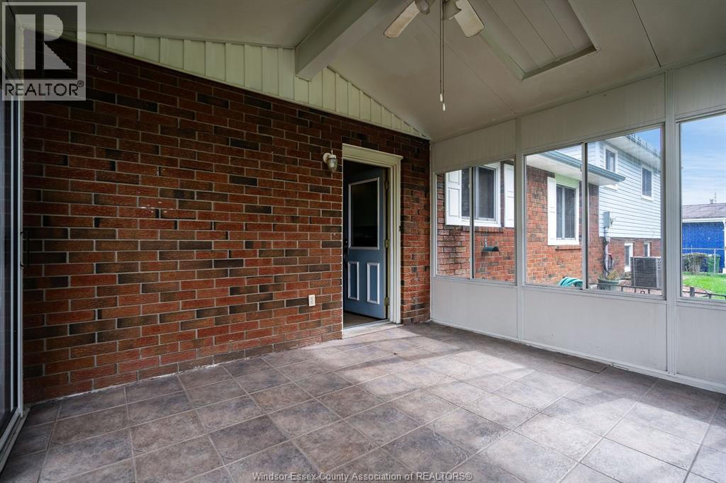 1379 Oxford Ave, Kingsville, Ontario  N9Y 2G7 - Photo 29 - 26023764