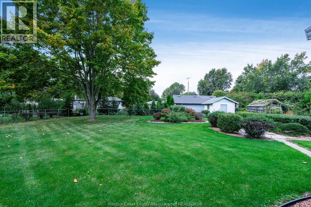 1379 Oxford Ave, Kingsville, Ontario  N9Y 2G7 - Photo 37 - 26023764