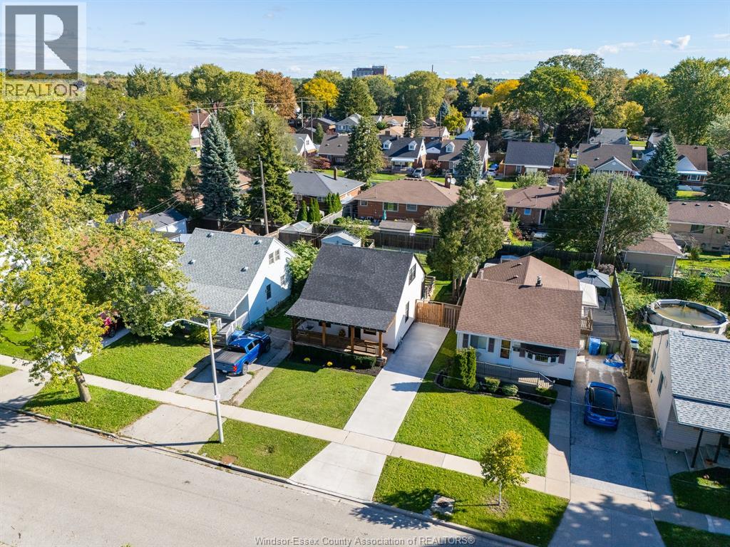 2328 Forest, Windsor, Ontario  N8W 2G8 - Photo 45 - 26024446