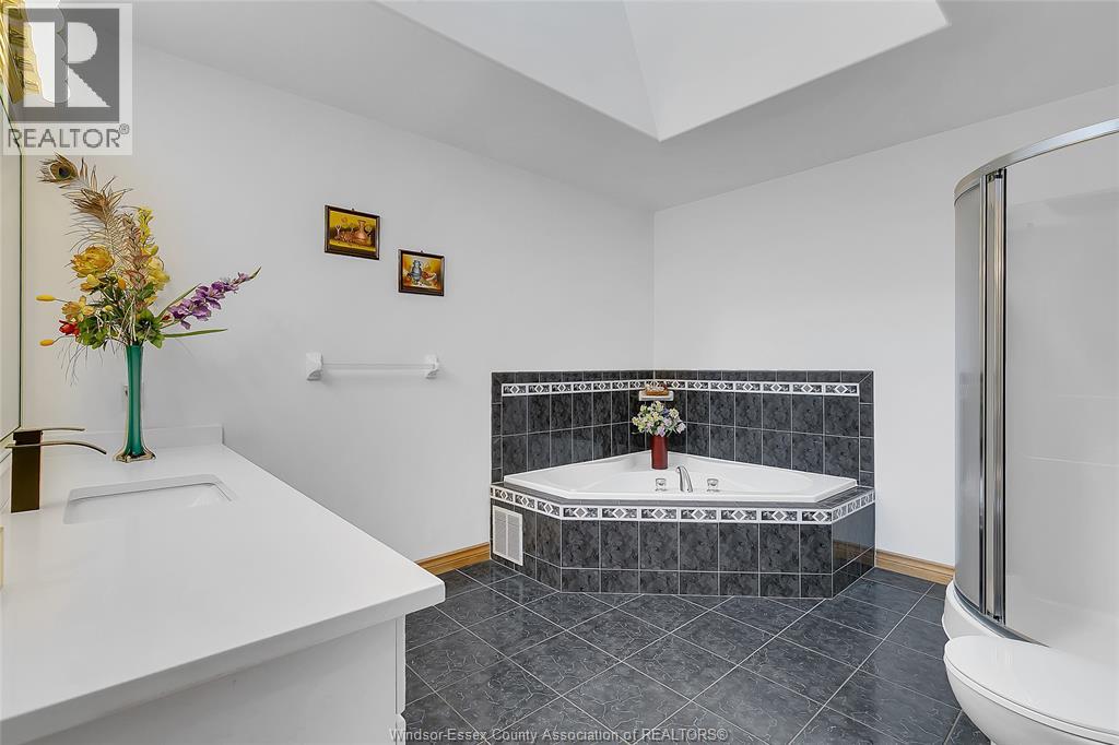 445 John Harvey Crescent, Windsor, Ontario  N9E 4R4 - Photo 22 - 26024458