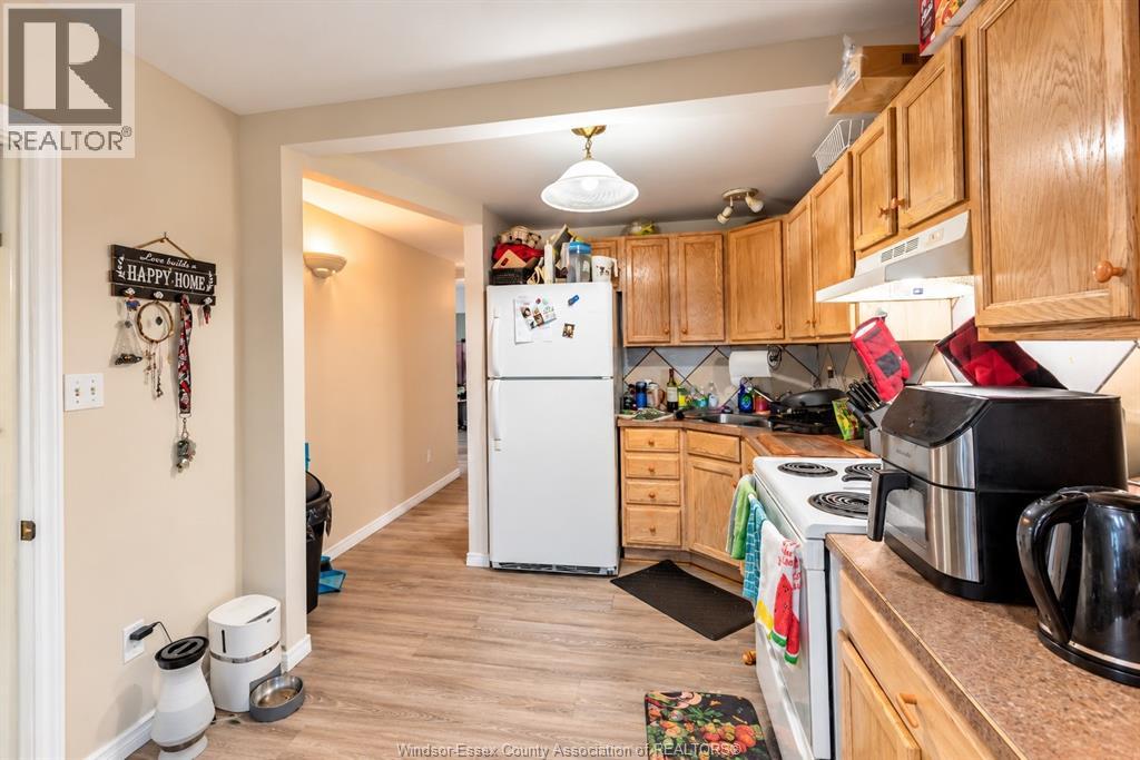 2176 Mcdougall, Windsor, Ontario  N8X 3N3 - Photo 7 - 26024450
