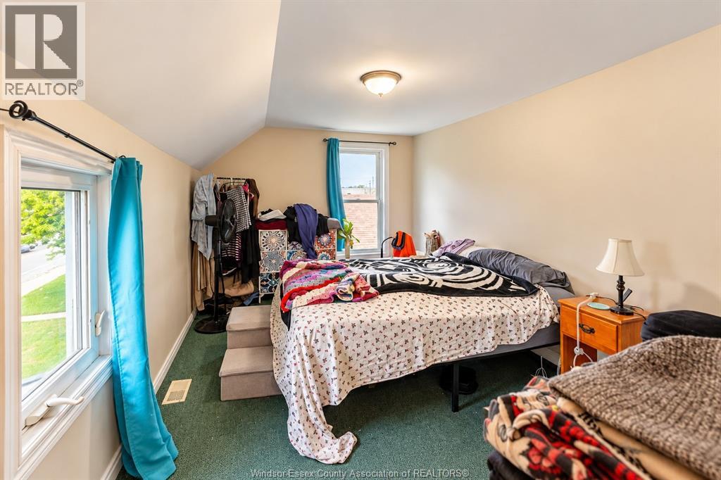 2176 Mcdougall, Windsor, Ontario  N8X 3N3 - Photo 8 - 26024450