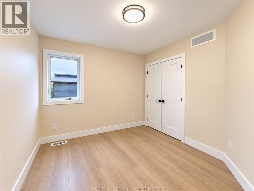 2420 Bernard, Windsor, Ontario  N8W 4S1 - Photo 11 - 26024496
