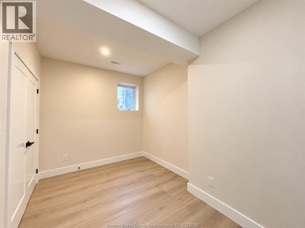 2422 Bernard, Windsor, Ontario  N8W 4S1 - Photo 15 - 26024492