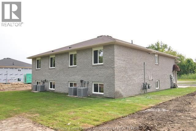 1810 Northway Unit# D Lower, Windsor, Ontario  N9B 0A6 - Photo 2 - 26024468