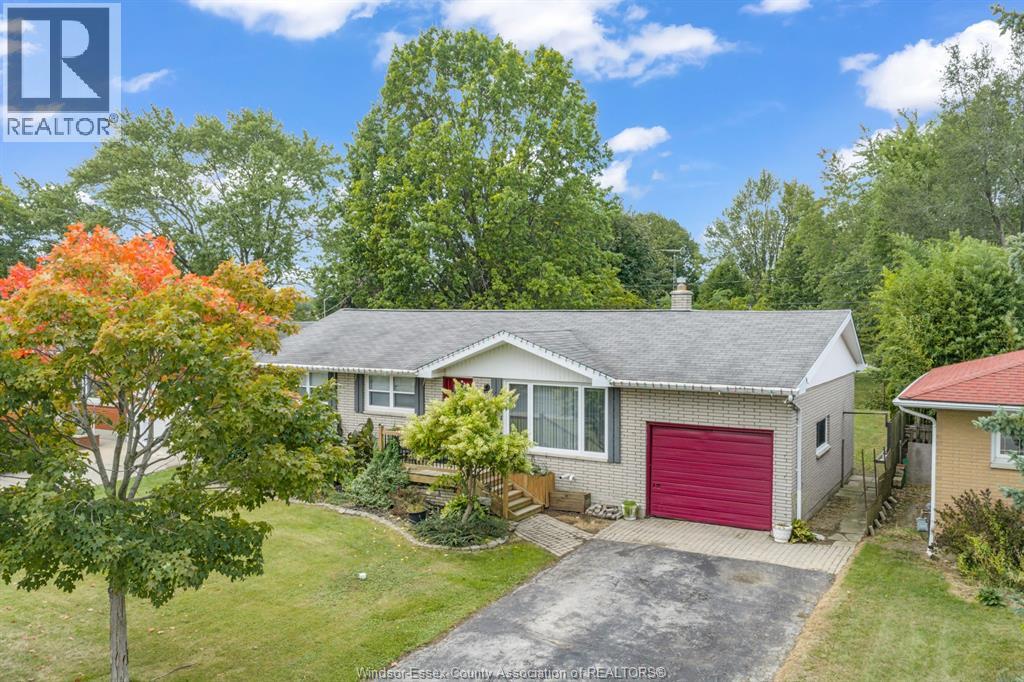 91 Danforth Avenue, Leamington, Ontario  N8H 2R1 - Photo 1 - 26024517