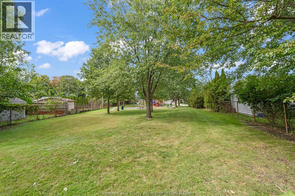 91 Danforth Avenue, Leamington, Ontario  N8H 2R1 - Photo 37 - 26024517