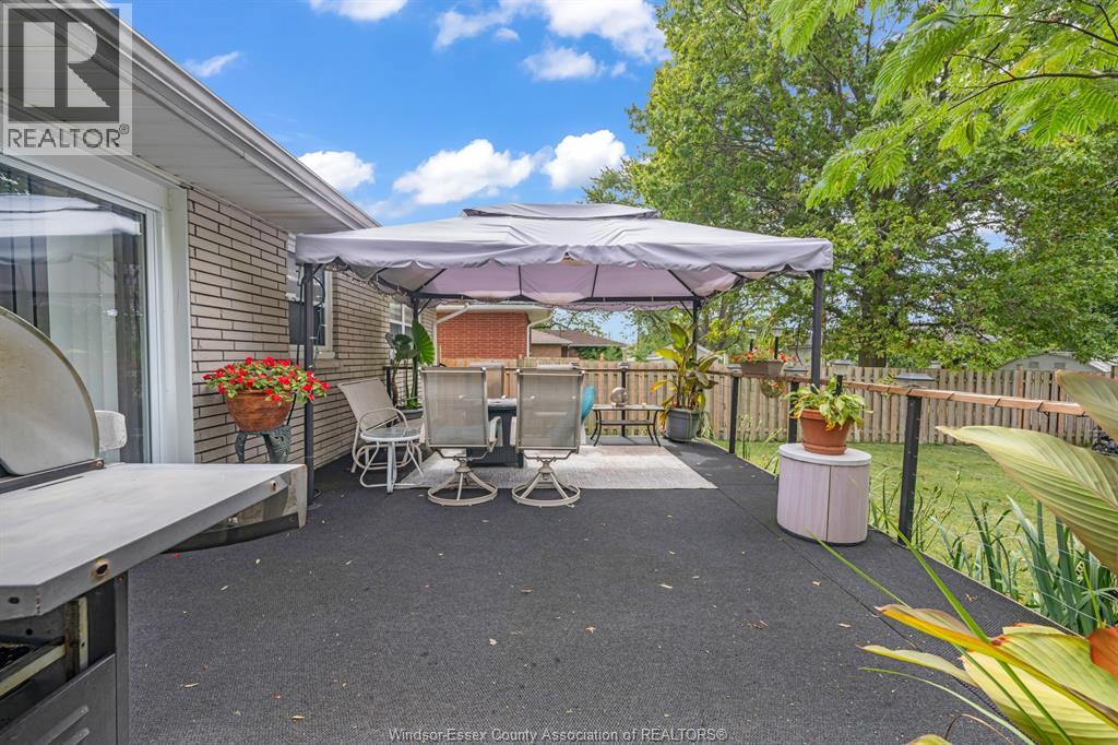 91 Danforth Avenue, Leamington, Ontario  N8H 2R1 - Photo 5 - 26024517