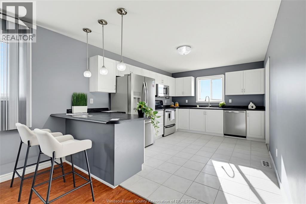 2385 Gatwick, Windsor, Ontario  N8P 1Y7 - Photo 9 - 26024578