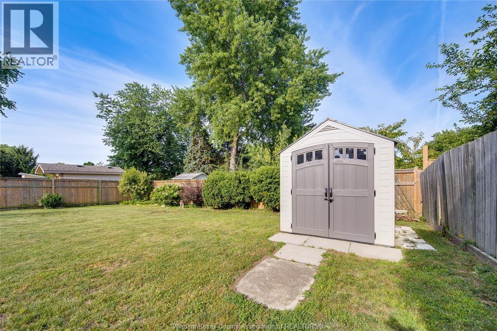 109 Centennial, Tecumseh, Ontario  N8N 2N7 - Photo 45 - 26024592
