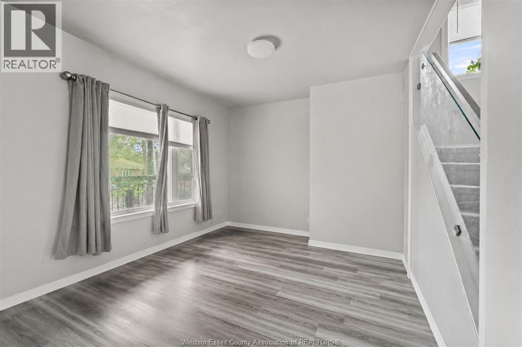 549 Clover, Windsor, Ontario  N8P 1C5 - Photo 4 - 26024625