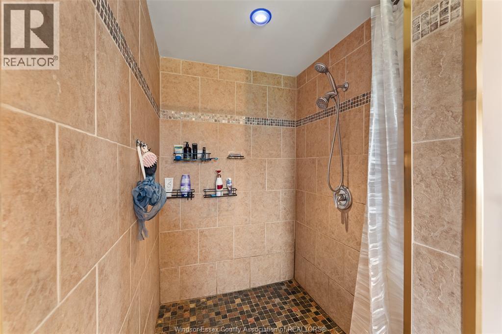 2767 Buckingham, Windsor, Ontario  N8T 2C1 - Photo 32 - 26024673