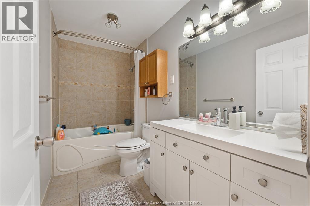 2767 Buckingham, Windsor, Ontario  N8T 2C1 - Photo 33 - 26024673