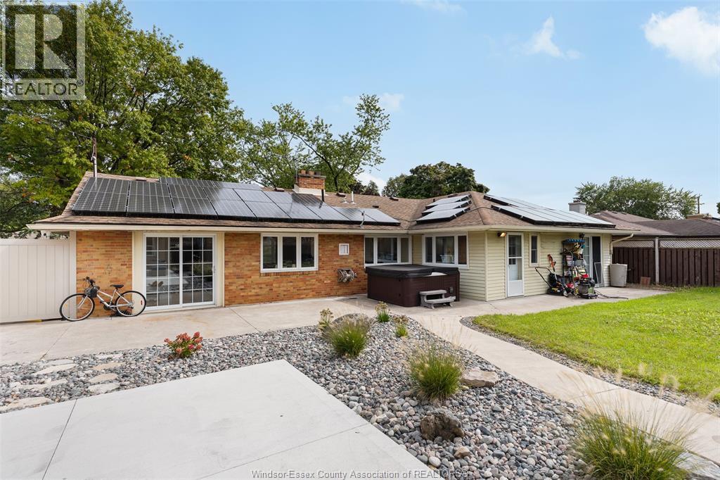 2767 Buckingham, Windsor, Ontario  N8T 2C1 - Photo 9 - 26024673