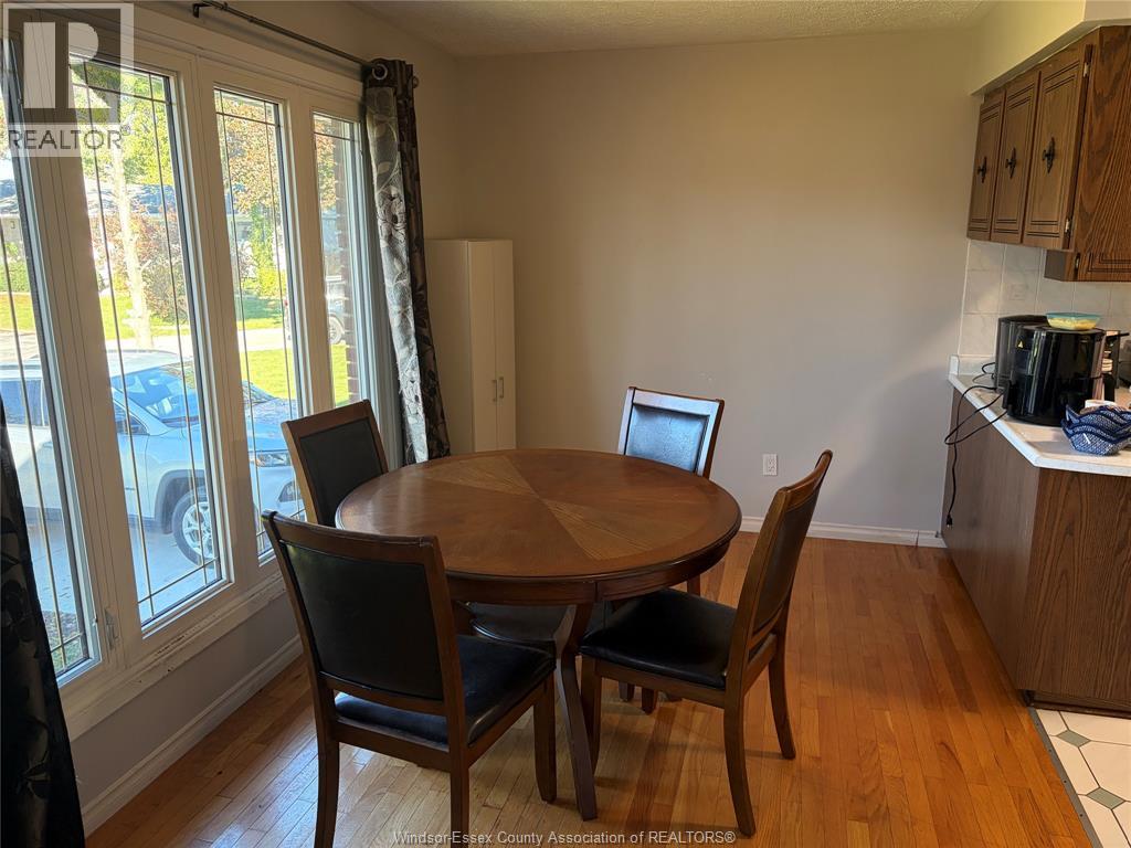 40 Holiday Court, Amherstburg, Ontario  N9V 3A8 - Photo 5 - 26024603