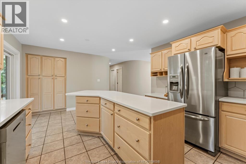 6209 Wales Court, Lasalle, Ontario  N9J 3R7 - Photo 14 - 26024661