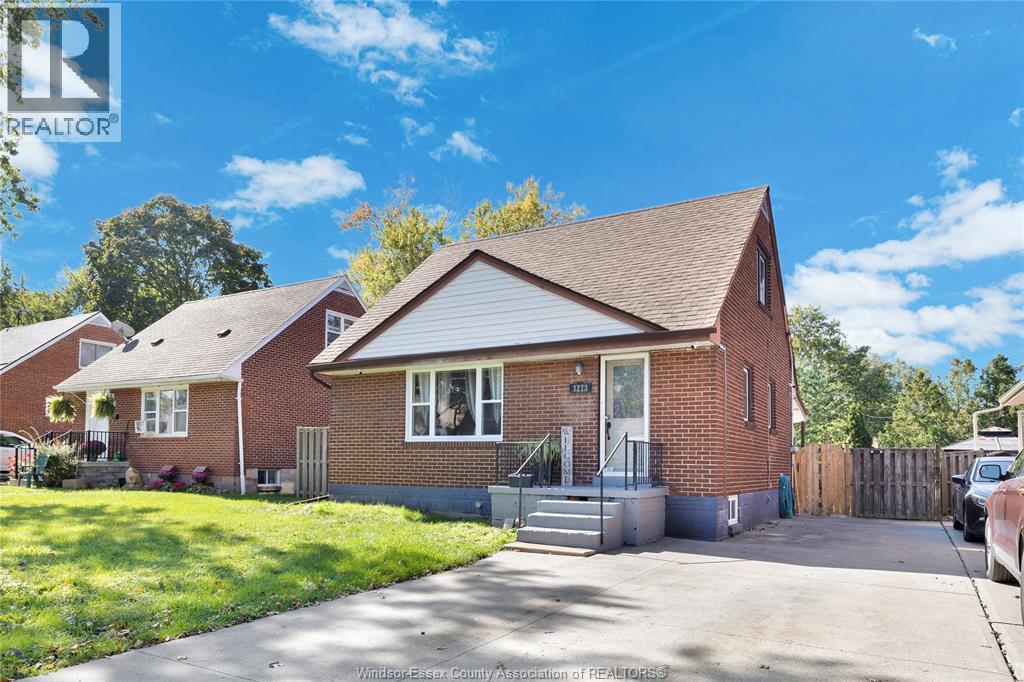 1273 Tilston Drive, Windsor, Ontario  N9B 3C6 - Photo 3 - 26024741