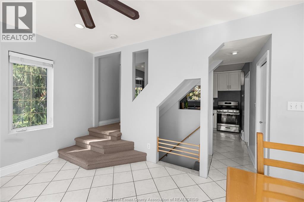 3926 Roseland Drive West, Windsor, Ontario  N9G 2Z5 - Photo 18 - 26024760