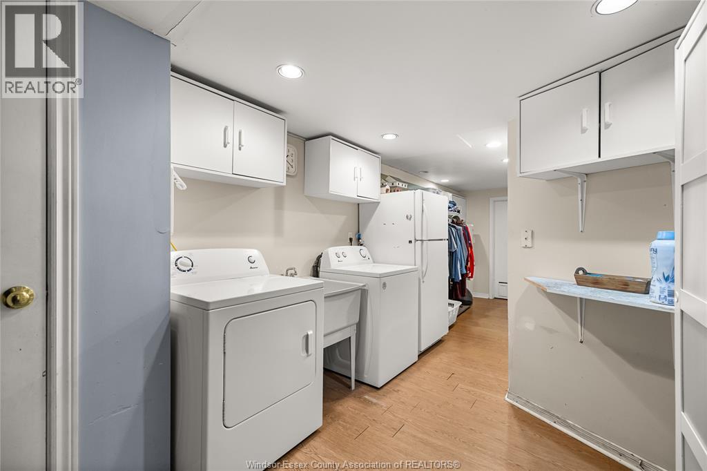 3926 Roseland Drive West, Windsor, Ontario  N9G 2Z5 - Photo 32 - 26024760