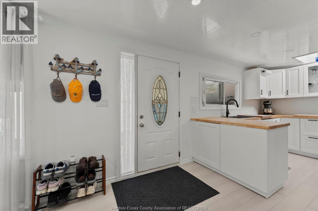 20 Poplar Drive Unit# 193, Mcgregor, Ontario  N0R 1J0 - Photo 7 - 26023907